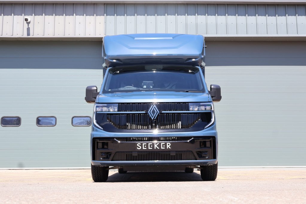 Renault Master 2026 BRAND NEW 3.5 TON STALLION SKR PRO BUILT BY SEEKER DELIVERY MILES  2