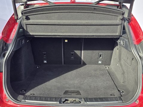 Jaguar F-Pace V6 S AWD 13