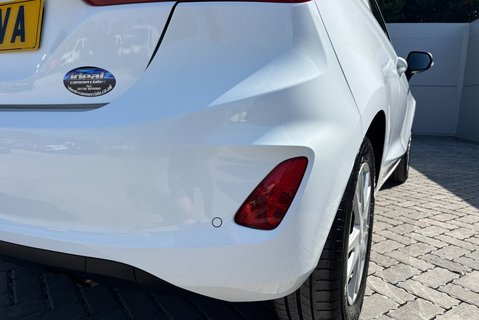 Ford Fiesta 1.5 Tdci Panel Van - Air Con 19