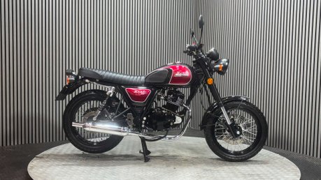 Bullit Hunt 2020 ONLY 1K MODERN 125CC RETRO BIKE CAFE RACER LEARNER 1
