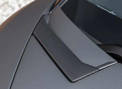 Lamborghini Aventador SV LP750-4 Roadster 28