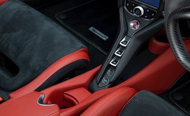 McLaren 720S Performance MSO 20