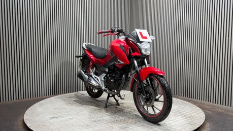 Honda CB GLR 125 2016 17K PROJECT BIKE SPARES OR REPAIR 125CC COMMUTER BIKE 2
