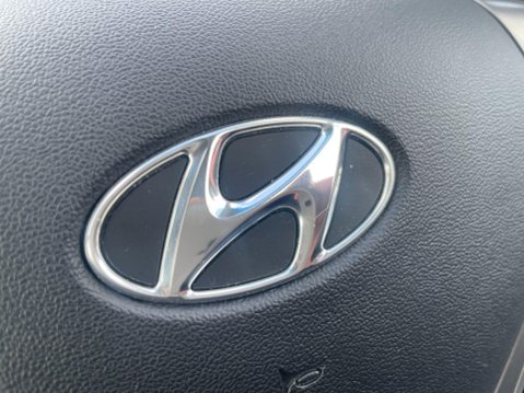 Hyundai ix35 2.0 CRDi SE 4WD Euro 5 5dr (Nav) 22