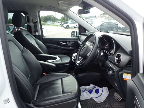 Mercedes-Benz V Class 2.2 V220d BlueTEC SE MPV 5dr Diesel G-Tronic+ Euro 6 (s/s) 7 Seat (163 ps) 8