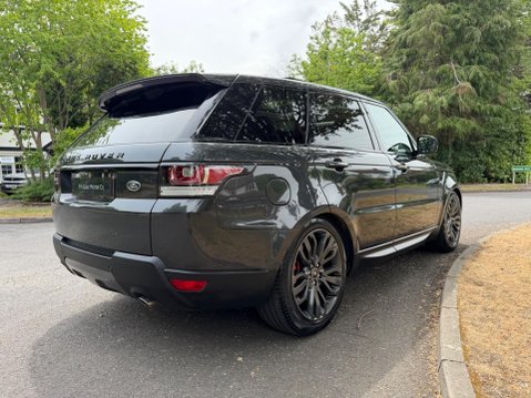 Land Rover Range Rover Sport 3.0 SD V6 HSE Dynamic Auto 4WD Euro 6 (s/s) 5dr 30
