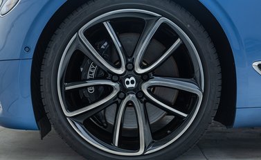 Bentley Continental GTC W12 First Edition 17