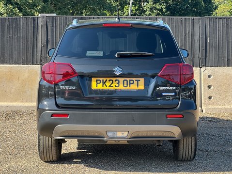 Suzuki Vitara SZ-T BOOSTERJET MHEV 8