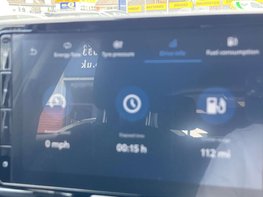 Toyota Yaris ICON HEV CVT 47