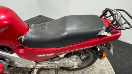 Honda NTV 1988 CLASSIC PROJECT BIKE SPARES OR REPAIR 600CC COMMUTER 17