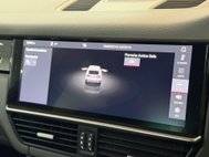 Porsche Cayenne 2.9T V6 S SUV 5dr Petrol TiptronicS 4WD Euro 6 (s/s) (440 ps) 49