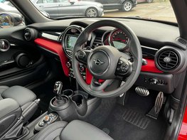 Mini Hatch 2.0 John Cooper Works Auto 3dr 18