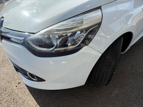 Renault Clio 1.5 dCi Dynamique S MediaNav Euro 5 (s/s) 5dr 35