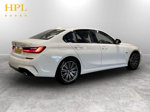 BMW 3 Series 2.0 330e 12kWh M Sport Saloon 4dr Petrol Plug-in Hybrid Auto xDrive Euro 6 13