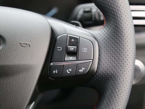 Ford Focus 1.5 EcoBlue ST-Line Auto Euro 6 (s/s) 5dr 12