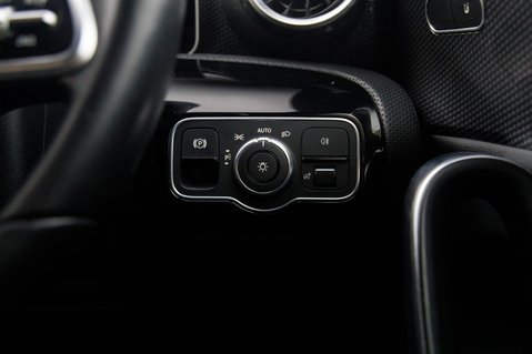 Mercedes-Benz A Class A 180 SPORT EXECUTIVE 17