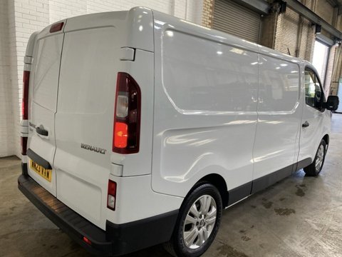 Renault Trafic LL30 SPORT DCI 5