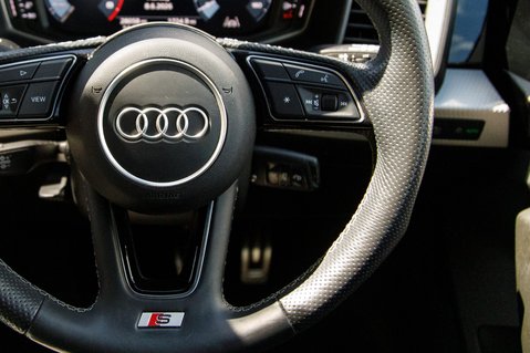 Audi A1 SPORTBACK TFSI S LINE 20