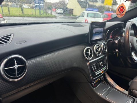 Mercedes-Benz A Class 1.5 A180d Sport Edition 7G-DCT Euro 6 (s/s) 5dr 31