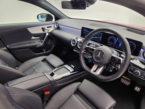 Mercedes-Benz A Class 2.0 AMG A 35 Premium + MHEV 4M A 4WD 5dr 7