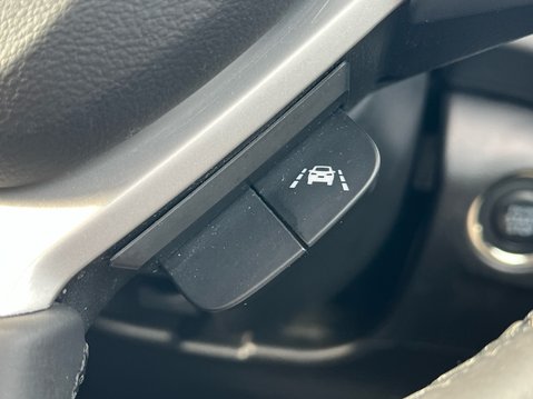 Suzuki S-Cross MOTION BOOSTERJET MHEV 33