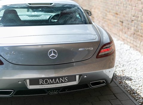 Mercedes-Benz SLS AMG 22