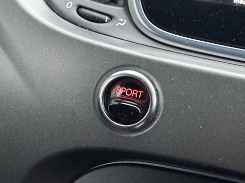 Abarth 595 1.4 T-Jet Trofeo Euro 6 3dr 19