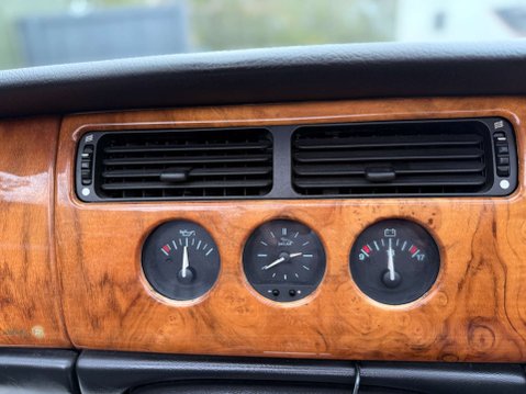 Jaguar XK 4.0 XK8 Convertible Auto 2dr 68