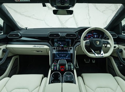 Lamborghini Urus S 21