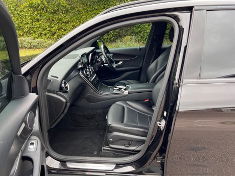 Mercedes-Benz GLC 2.1 GLC250d AMG Line G-Tronic 4MATIC Euro 6 (s/s) 5dr 33