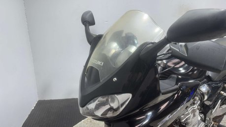 Suzuki Bandit 600 GSF 2003 43K PROJECT BIKE SPARES OR REPAIR FAIRED MODEL 600CC 15
