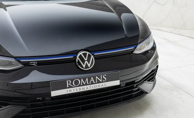 Volkswagen Golf R TSI 4MOTION 34