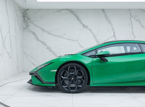 Lamborghini Huracan Tecnica 41