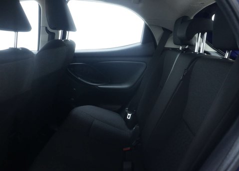 Toyota Yaris 1.5 Yaris Icon HEV CVT 5dr 47