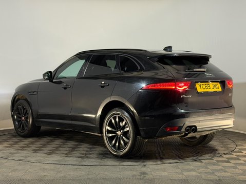 Jaguar F-Pace CHEQUERED FLAG AWD 9