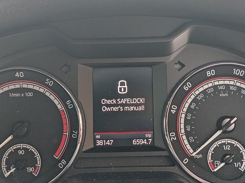 Skoda Octavia VRS TSI DSG 32