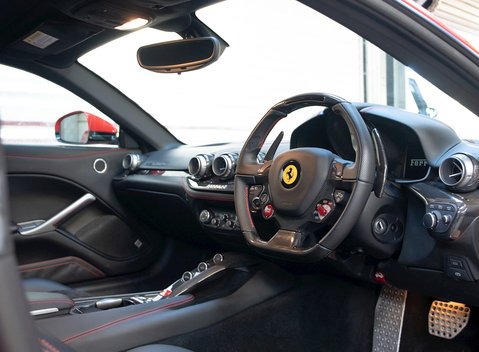 Ferrari F12 Berlinetta 11