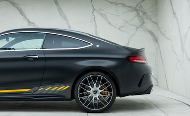 Mercedes-Benz C63 AMG S FINAL EDITION 38