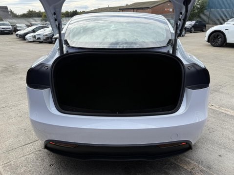 Tesla Model 3 Saloon 4dr Electric Auto RWD (208 ps) 16