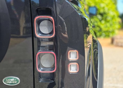 Land Rover Defender 3.0 Defender X MHEV Auto 4WD 5dr 59