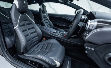 Ferrari GTC4 Lusso V12 12
