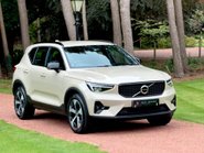Volvo XC40 B4 PLUS 25