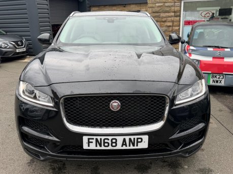 Jaguar F-Pace PORTFOLIO AWD 4