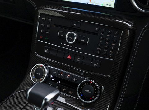 Mercedes-Benz SLS AMG 18