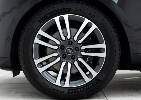 Land Rover Range Rover P400 HSE 