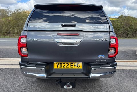 Toyota Hilux Invincible 4WD Auto 2.8 D-4D Double Cab Pickup - Pegasus Canopy 12