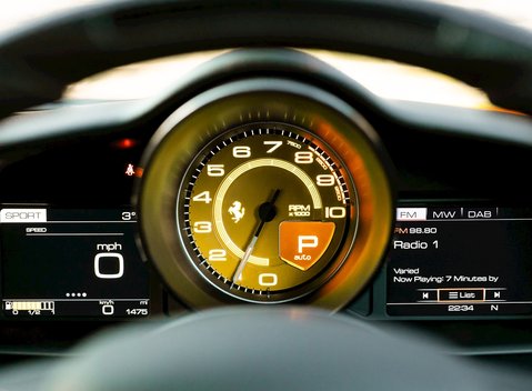 Ferrari 488 GTB 15