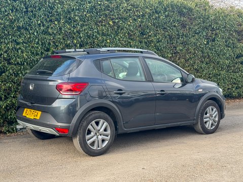Dacia Sandero Stepway Comfort Hatchback 5dr Petrol Manual Euro 6 (s/s) (90 ps) 32