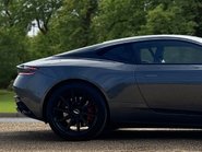 Aston Martin DB11 4.0L V8 Coupe 12