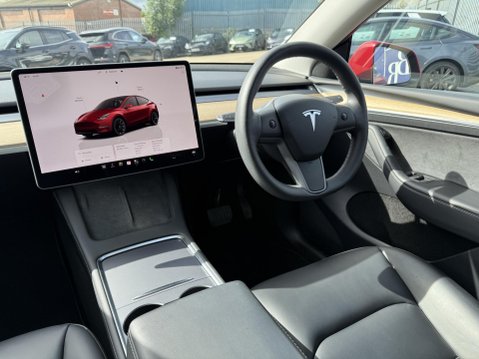 Tesla Model Y (Dual Motor) Long Range SUV 5dr Electric Auto 4WDE (384 bhp) 29